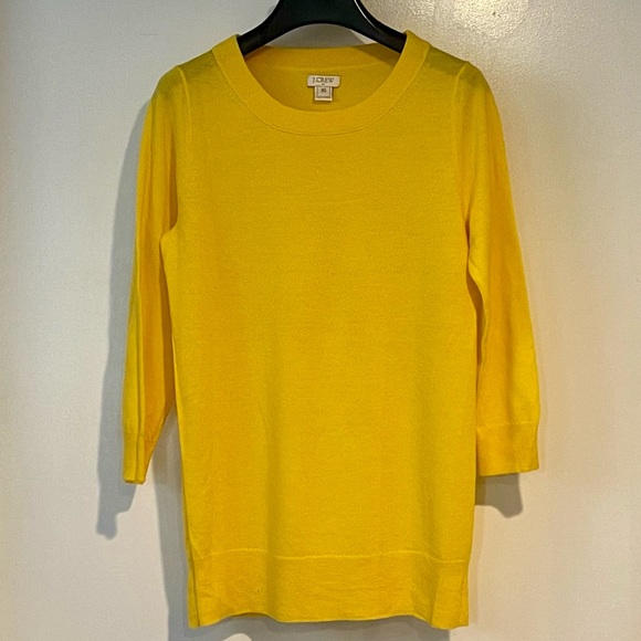 J. Crew Factory Charley 3/4 Sleeved Sweater. Yellow. 100% Merino Wool. Size XS. - Picture 3 of 6